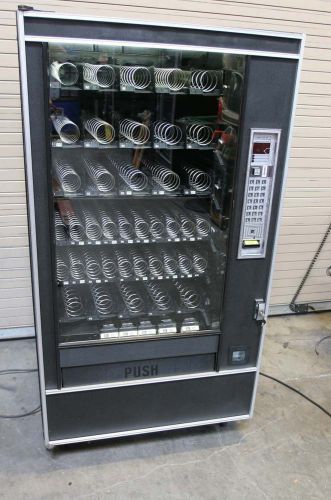 Automatic Products AP 7000 snack vending machine - nice condition in Las Vegas