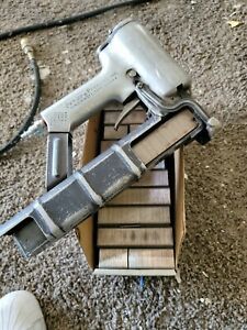 Senco PW Roofing Stapler w/ Staples