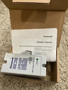 Honeywell r4343 e1006 flame detector