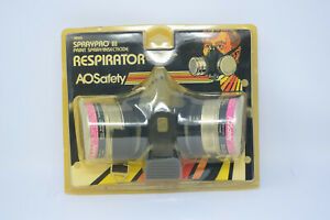 Vtg Respirator Half Mask SPRAYPRO Paint Insecticide USA 40 Replacement Cartridge