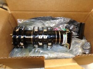 .NEW ELECTROSWITCH SERIES 24 ROTARY SWITCH LOCKOUT RELAY  2458D
