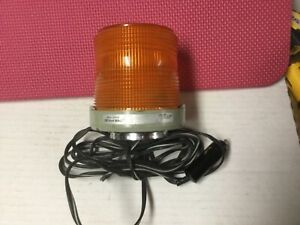 CTS Inc. 12 Volt Beacon Strobe Light .5 Amp 4 Joules