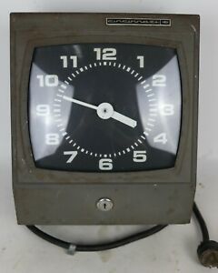 Vintage Cincinnati Model 3051 Gray Crinkle Finish Industrial Time Clock UNTESTED