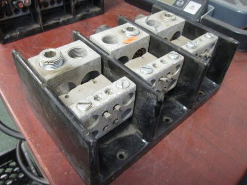 Power distribution block line(2) 600mcm load(4) 3/0-#12 (4) #4-#14 3p used for sale
