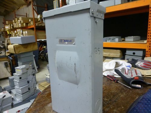 Westinghouse Circuit Breaker SWITCH ENCLOSURE 100A  240v T3R (Rain Proof) 3100R