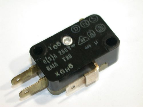 UP TO 26 SAIA SNAP ACTION MICRO SWITCHES XGH6