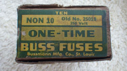 NEW OLD STOCK BOX 10 BUSS FUSES 10AMP VINTAGE NON10 SEALED
