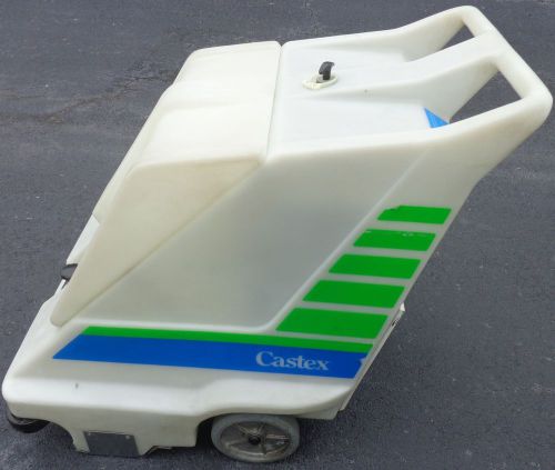 A CLEAN CASTEX MAX TRAC WV 3000 ELECTRIC COMMERCIAL WIDE AREA CARPET  VACUUM