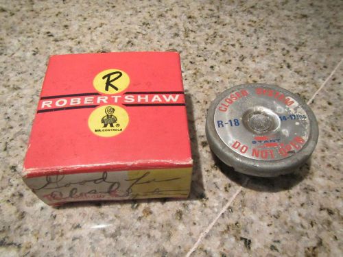 Robertshaw RSP 19 Vent-Eze Safety Pressure Cap for Closed System - R-18 - used