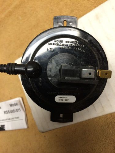 Cleveland Control RSS-495-011 Pressure Switch  HVAC WW