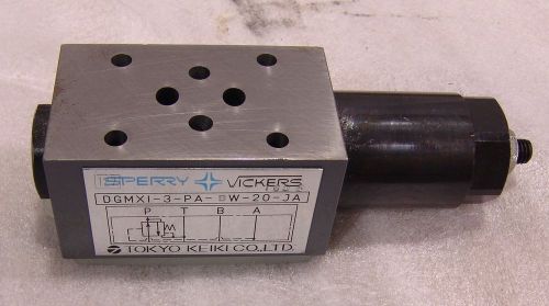 Hydraulic valve Vickers DGMXI-3-PA unused