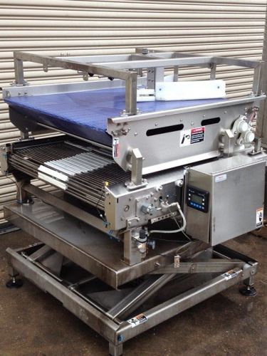 36&#034; x 44&#034; Long SS Sorting Conveyor with Diverting Conveyor &amp; SS Lift Table
