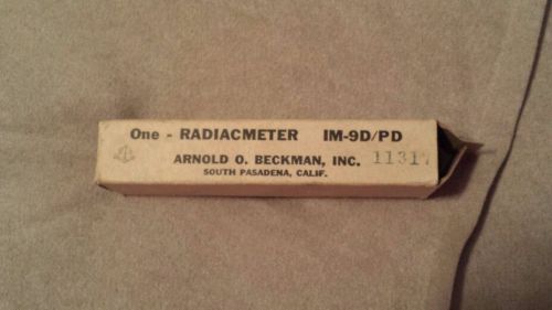 RADIACMETER IM-9D/PD ARNOLD O. BECKMAN INC. / BOX &amp; NAVSHIPS NAVY RADIAC SURVEY