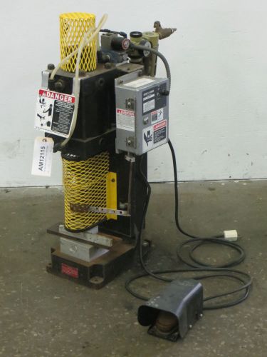Schrader bellows pneumatic arbor press - used - am12115 for sale