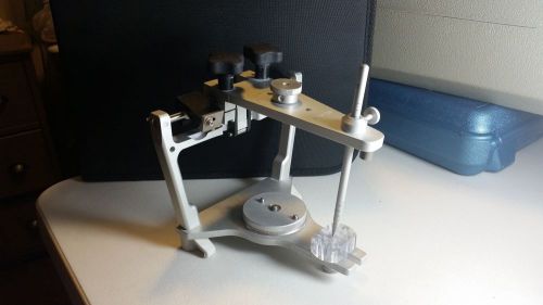Whipmix 3000 series Articulator + 12 mounting plates