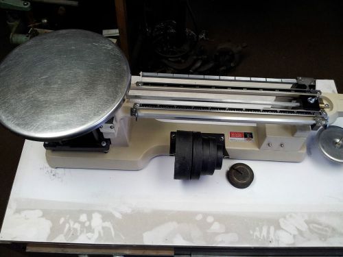 Ohaus balance scale capacity 20 kg 45 lb  with cart and cover ~used~ for sale