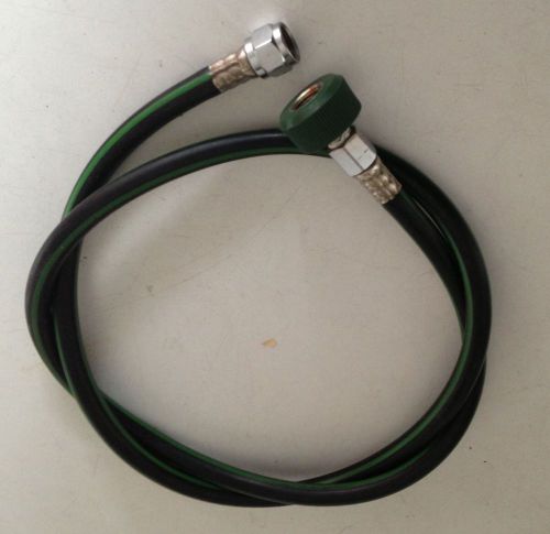Oxygen hose, medical,1/4&#034;, 2 fem. diss hex.nut con. 4 ft, green/blck stripe used for sale