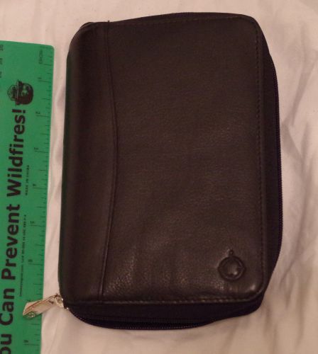 Franklin covey black pocket size zipper binder- full grain leather- used- for sale