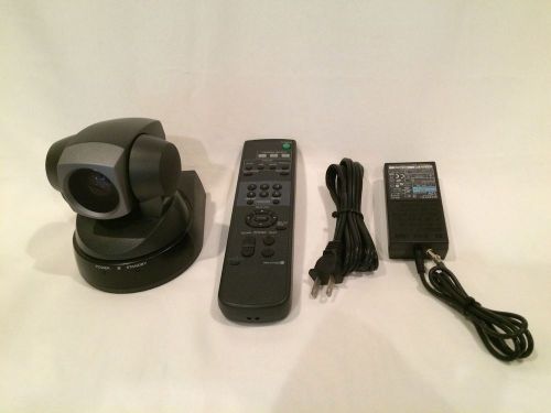 SONY EVI-D100 Pan Tilt Zoom Color Camera/with power supply &amp; Remote