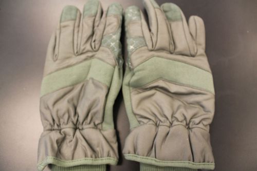 Thinsulate army green insulated gloves size M-09