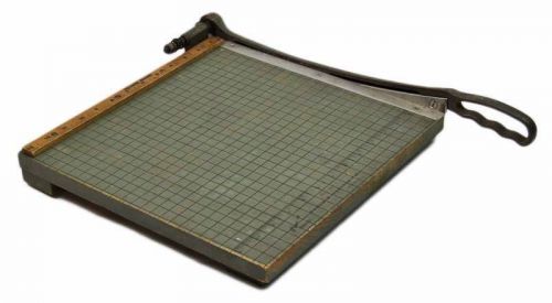 Vintage Premier Brand 13&#034; X 13&#034; Photo Materials Co Paper Cutter