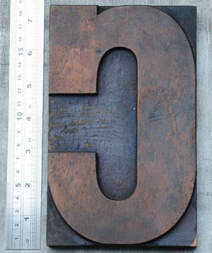 huge letter &#034;C&#034; letterpress wood block rare wonderful patina alphabet printing