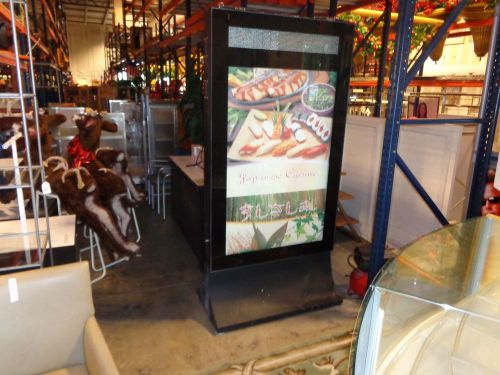 LARGE RETAIL SIGN SCROLLING AND LED MESSAGE BOARD **VERY COOL**