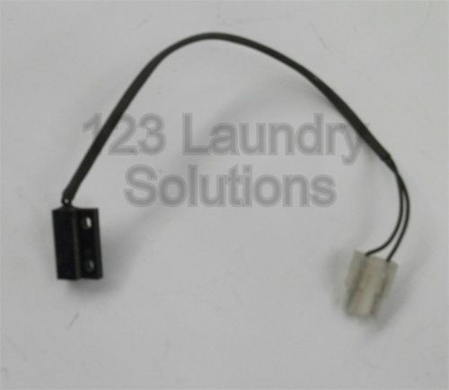 Maytag ¦ adc stack dryer es5050,sl20-75,2020,3131 ph8 door switch assy 819196 for sale