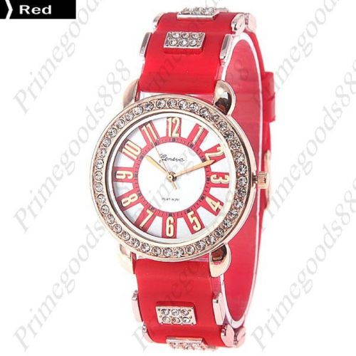 Round Rhinestones Rubber Band Lady Ladies Wrist Quartz Wristwatch Women&#039;s Red