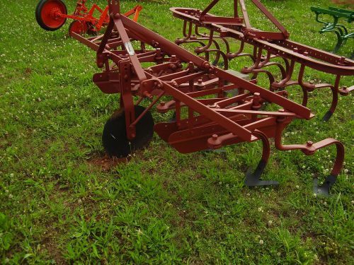 2 row cultivator with fenders