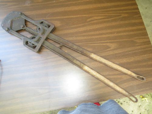 Antique cast iron cattle bull dehorner tool,farm-butcher-deer-goat horn cutter for sale