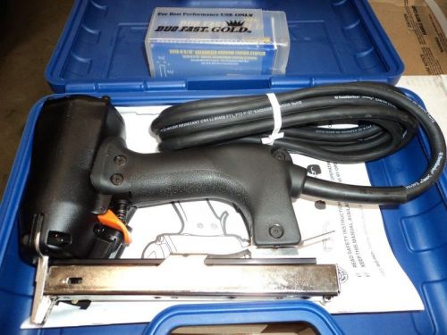 Duo-Fast Carpet Pro Electric Staple Gun NEW w/Case ENC5418A Free Staples