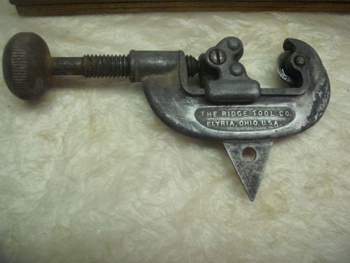 old used tools  RIDGE  tube pipe cutter no10  0pens  1/8&#034; to 1 inch od.