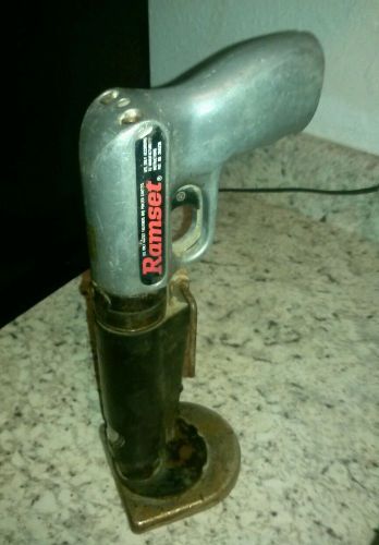 Ramset 122MD Hammer Nail Gun Powder Actuated Tool - USED (FREE SHIPPING)