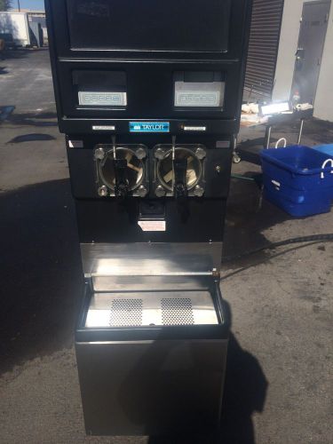 2000 taylor 346n carbonated slushie frozen drink machine maker three phase water for sale