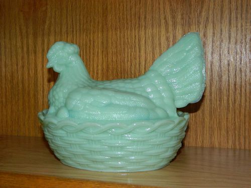 Large 2pc jadeite jade Glass Hen Chicken On The Nest Covered Candy Butter Dish