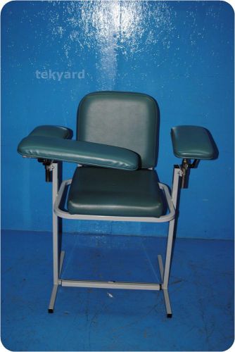 CCI PHLEBOTOMY / BLOOD DRAWING CHAIR @