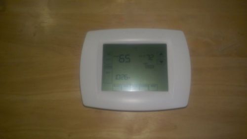 HONEYWELL TH8320U1008 VISIONPRO TOUCH SCREEN THERMOSTAT  7 Day Programmable