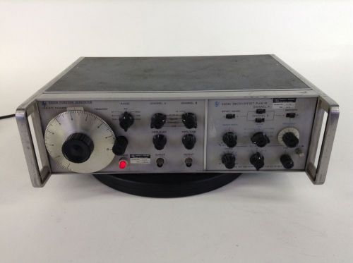 HP 3300A Function Generator w/  3304A Sweep / Offset Plug-In