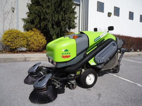 Tennant green machine 414 rs kubota diesel sweeper vacuum vac unit for sale