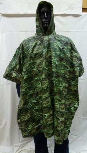 MILITARY SURPLUS CAMOUFLAGE RAIN PONCHO - Size: 50&#034; x 80&#034;