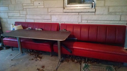 SLIGHTLY USED RETRO RESTURANTOR HOME BOOTH WITH TABLE-RED VINYL W BLACK STRIPES
