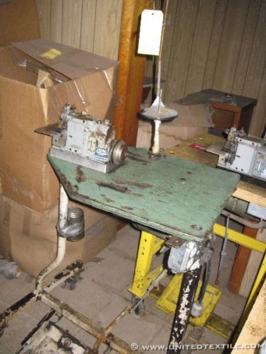 MERROW SEWING MACHINE MODEL 70-D3B D-9213