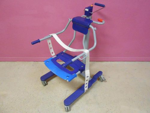 Arjo huntleigh cdb6000 hydraulic bath shower bathing hygiene chair walker 330lbs for sale