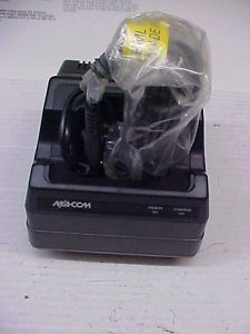 ge m/a-com lpe200 lpe50 portable radio charger bml16178/20r6a w/cord loc#a696