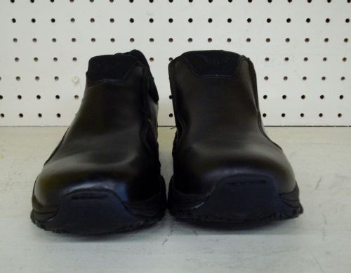Clearance!! thorogood boots  - ( 2 )  size 9 for sale