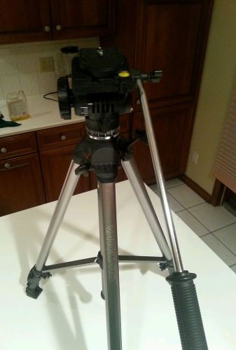 Vanguard Tripod Model VT-548B; Excellent Condition.