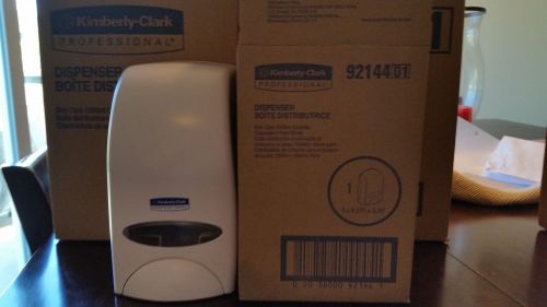 New kimberly clark professional cassette foam soap system 92144 pearl white for sale