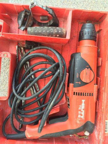 Hilti TE 2-S / TE2S Rotary Hammer Drill With Case
