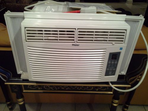 Haier 12000 BTU Window Air Conditioner with REMOTE- ESA412N-L, NEARLY NEW